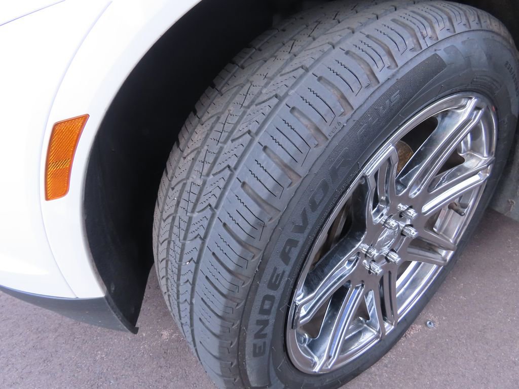 Used 2019 Cadillac XT5 Luxury image 14