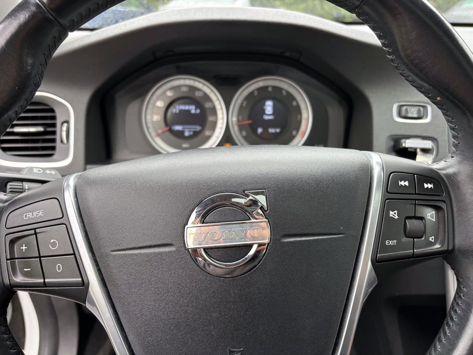 Used 2012 Volvo S60 T5 FWD image 13