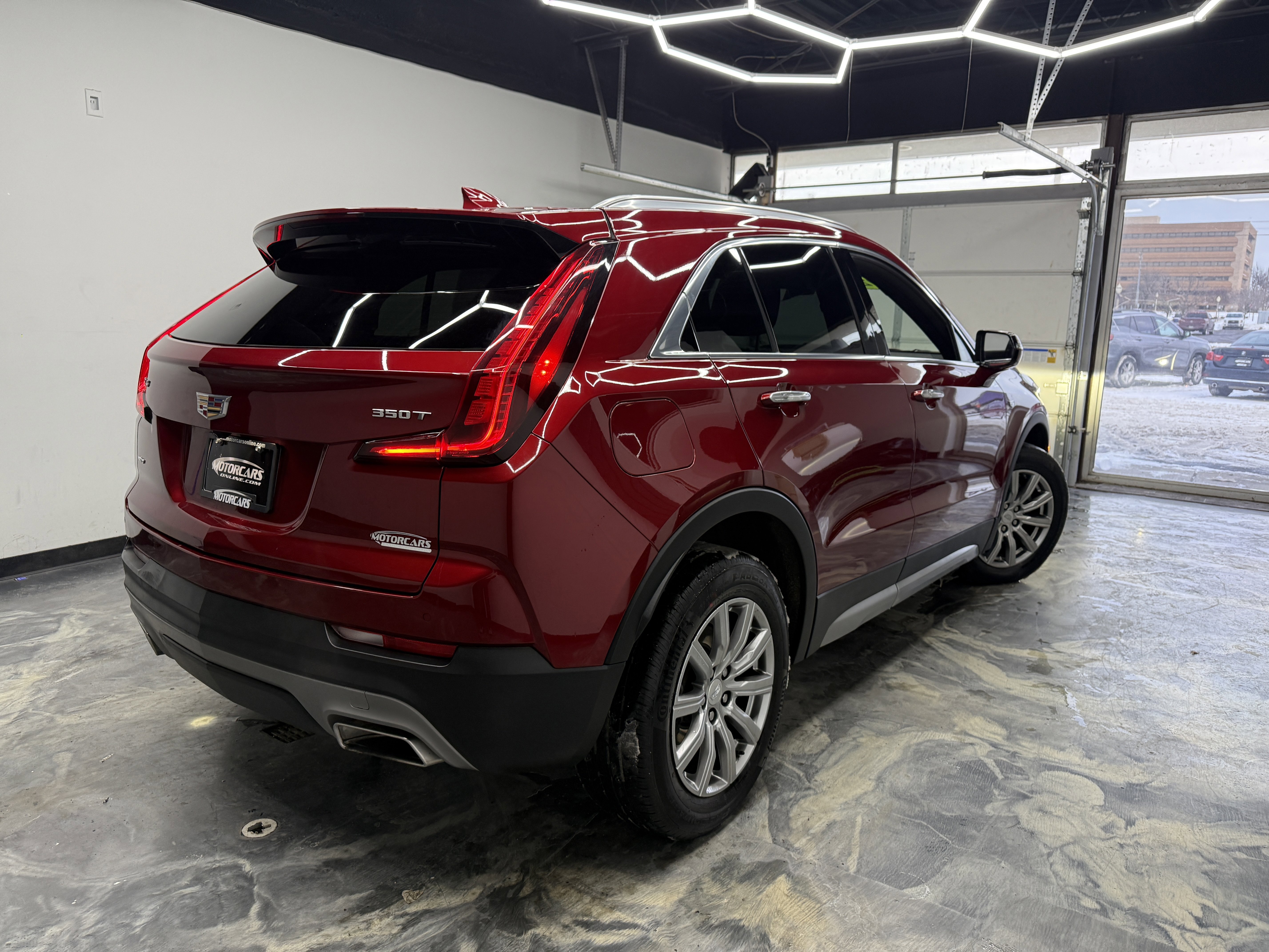 Used 2023 Cadillac XT4 Premium Luxury image 5