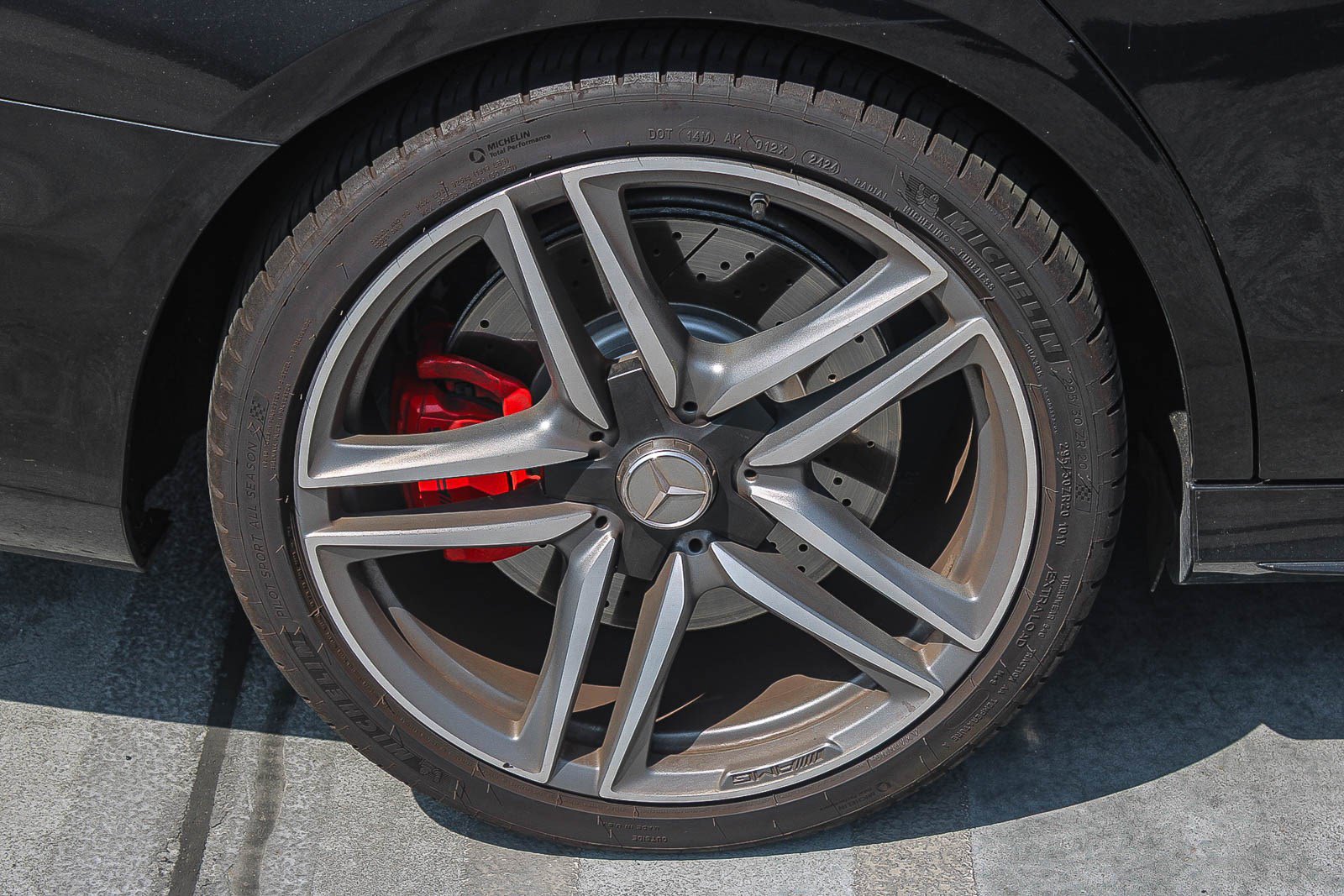 Used 2018 Mercedes-Benz E 63 AMG S image 16