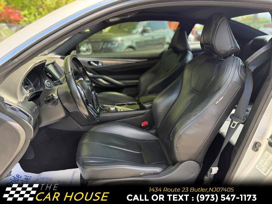 Used 2018 INFINITI Q60 3.0t Luxe RWD image 14