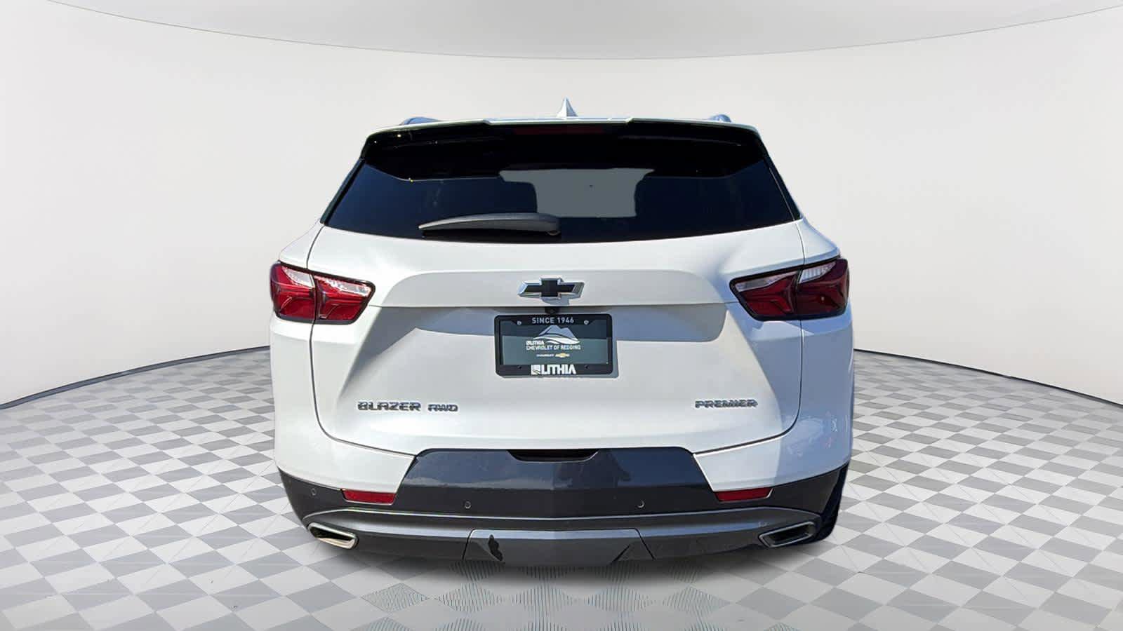 Used 2022 Chevrolet Blazer Premier w/ Enhanced Convenience Package AWD/4WD image 6