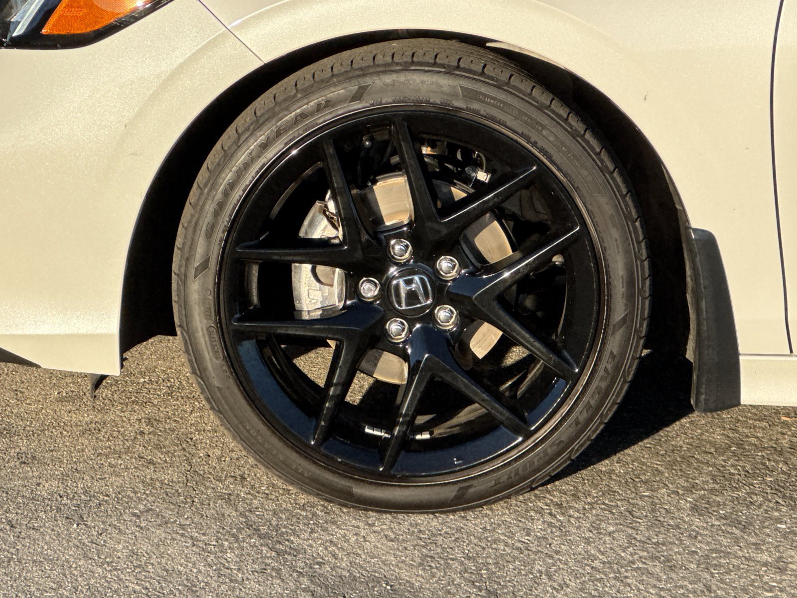 Used 2025 Honda Civic Sport image 24