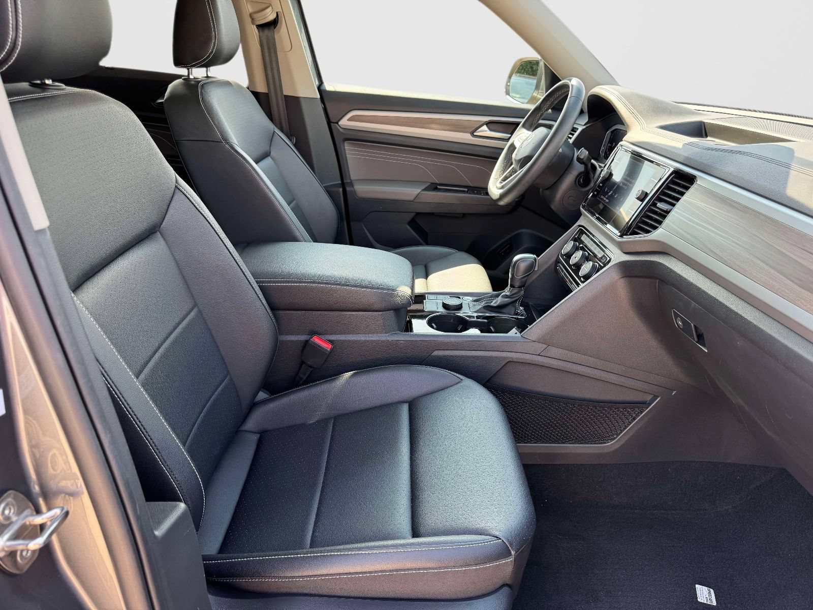 Certified 2021 Volkswagen Atlas SEL AWD/4WD image 10