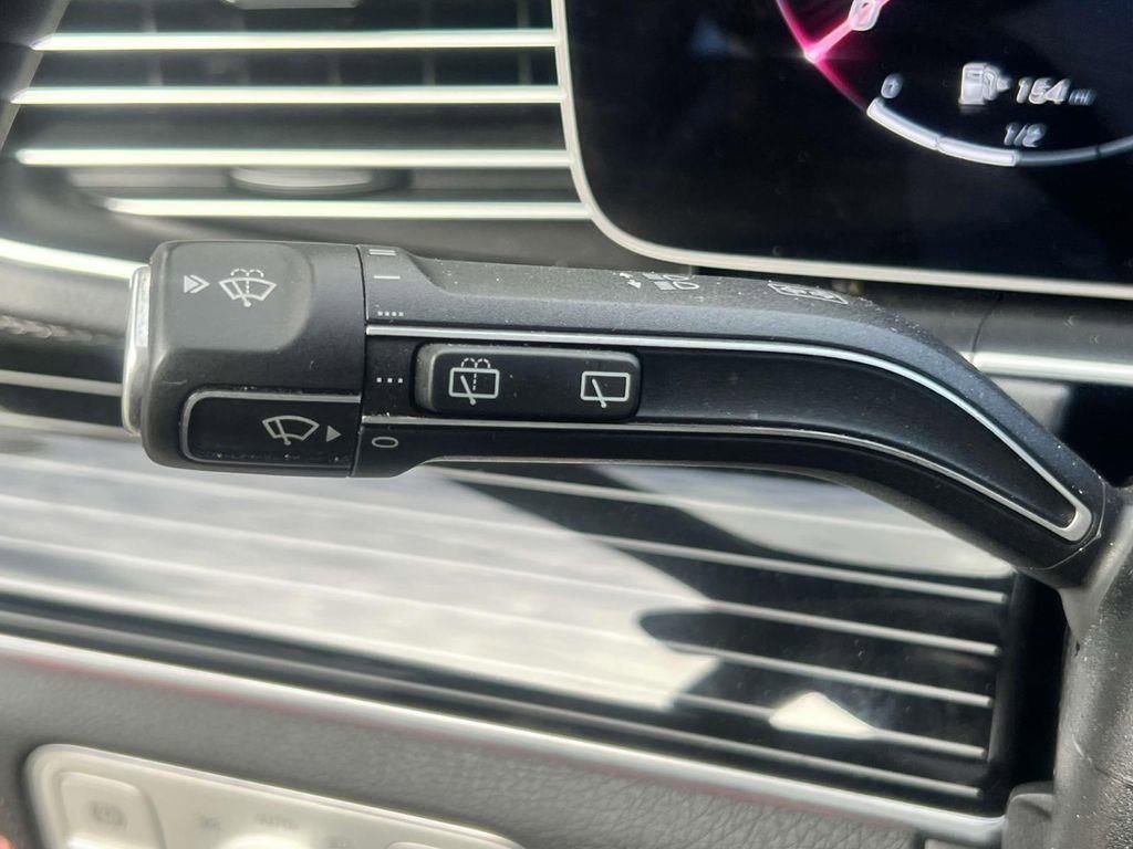 Used 2024 Mercedes-Benz GLS 580 4MATIC image 22