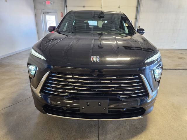 Used 2025 Buick Enclave Preferred image 7