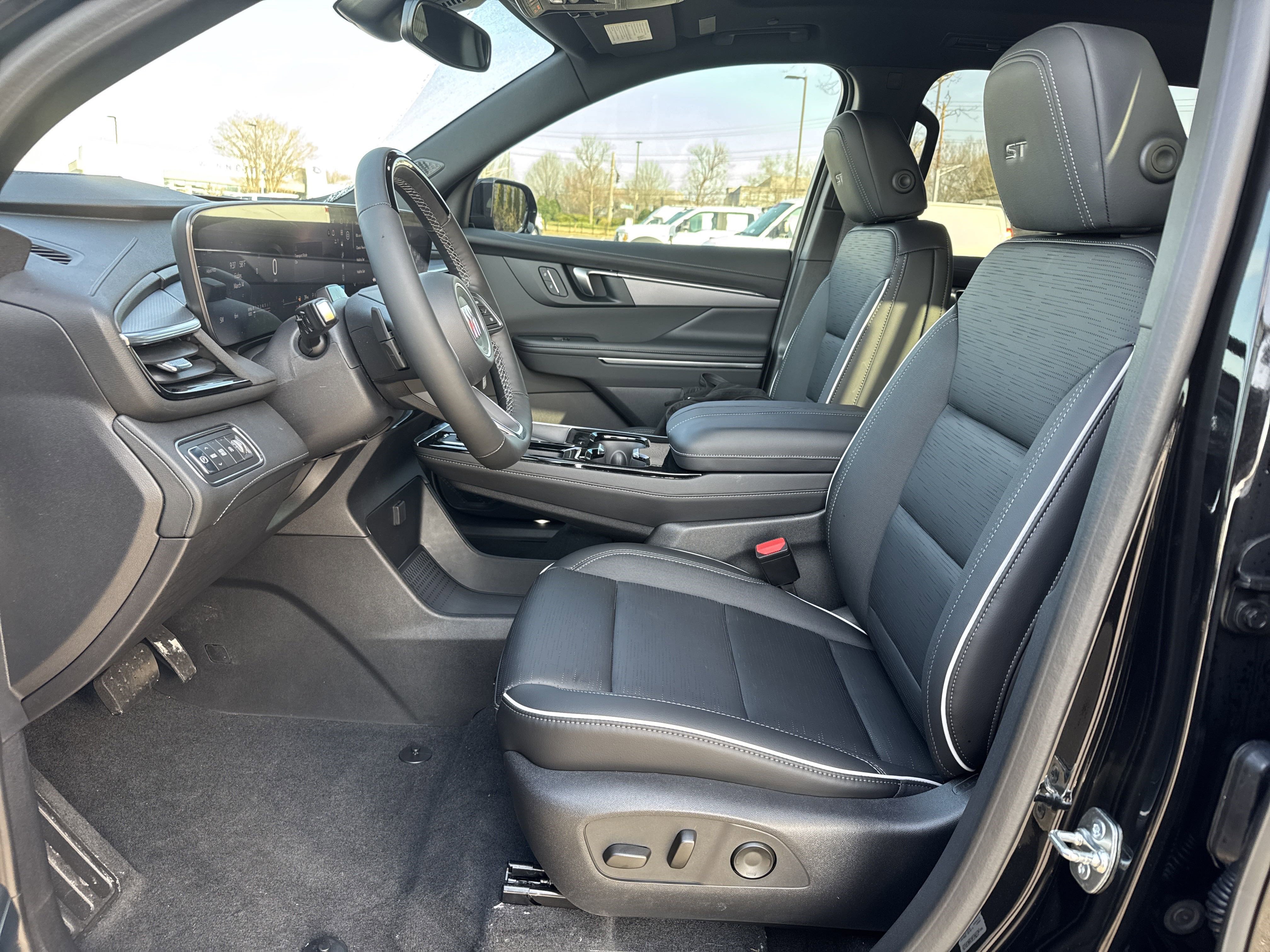New 2025 Buick Enclave Sport Touring w/ Super Cruise Package image 16