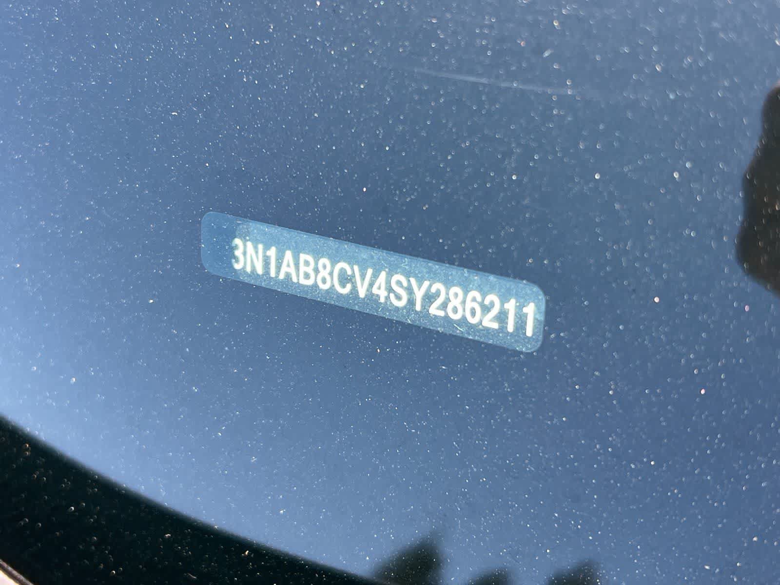 Used 2025 Nissan Sentra SV FWD image 31