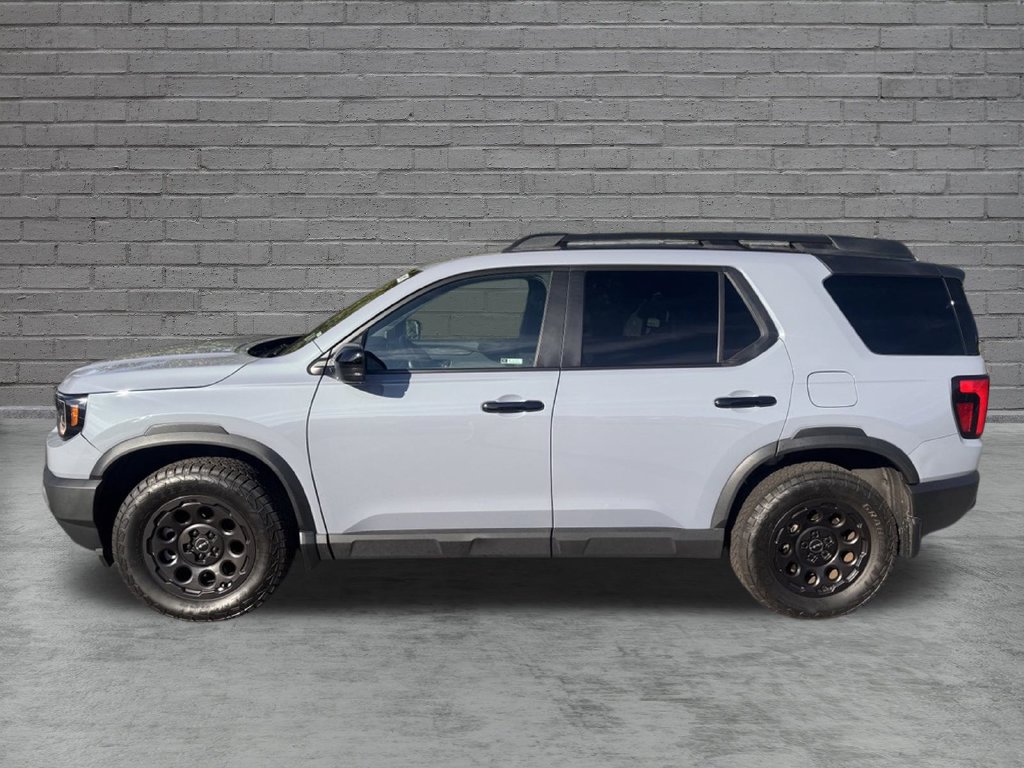 Used 2026 Honda Passport TrailSport image 2