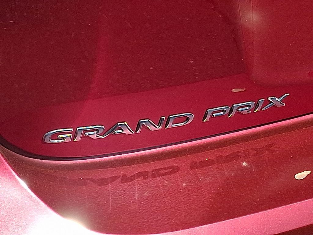 Used 2008 Pontiac Grand Prix GXP w/ Sun And Sound Package FWD image 12