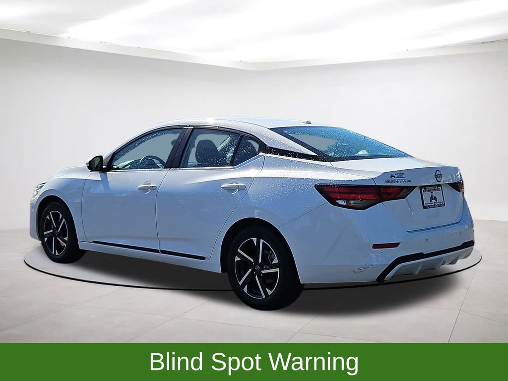 Used 2024 Nissan Sentra SV FWD image 5