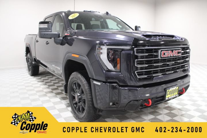 Used 2025 GMC Sierra 2500 AT4