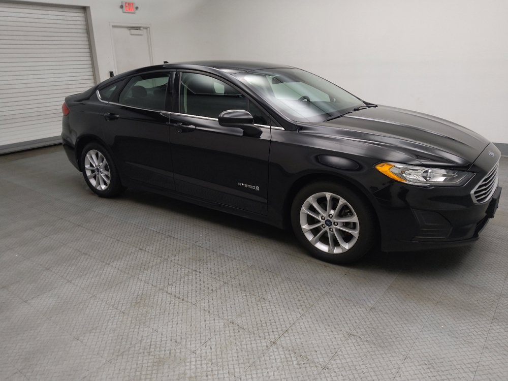 Used 2019 Ford Fusion SE image 11