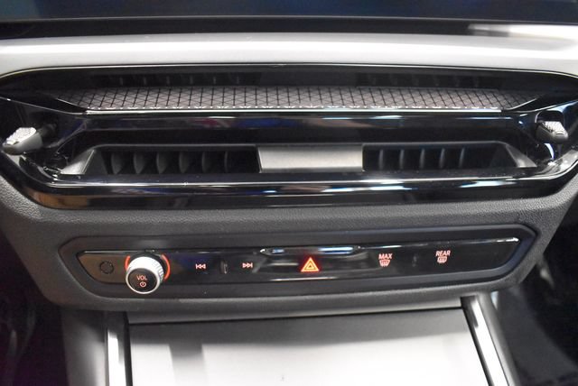 Used 2026 BMW 230i xDrive Coupe AWD/4WD image 26