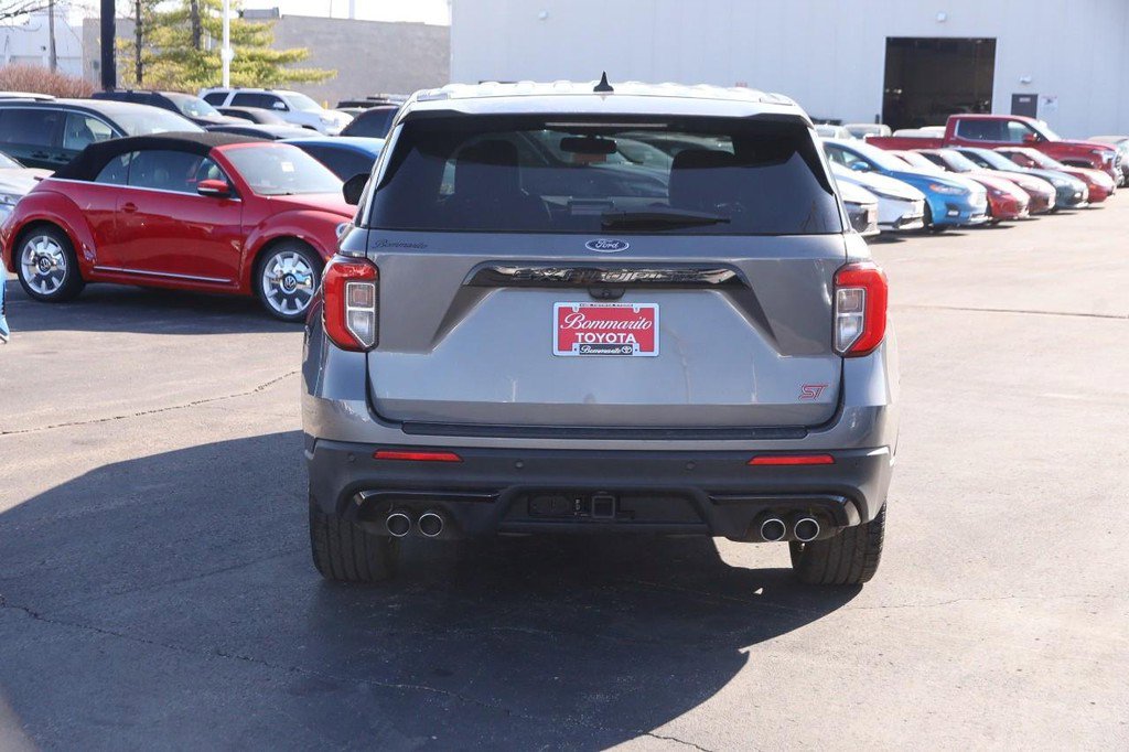 Used 2022 Ford Explorer ST image 6