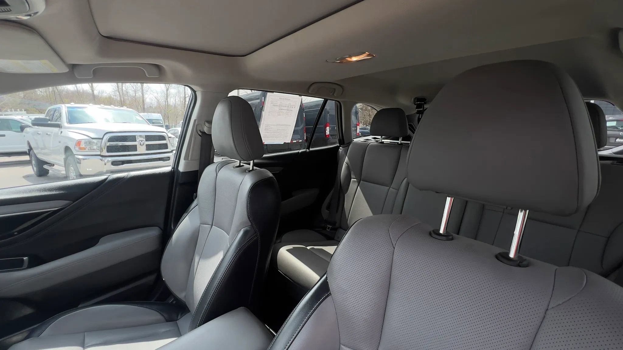 Used 2020 Subaru Outback Limited image 21