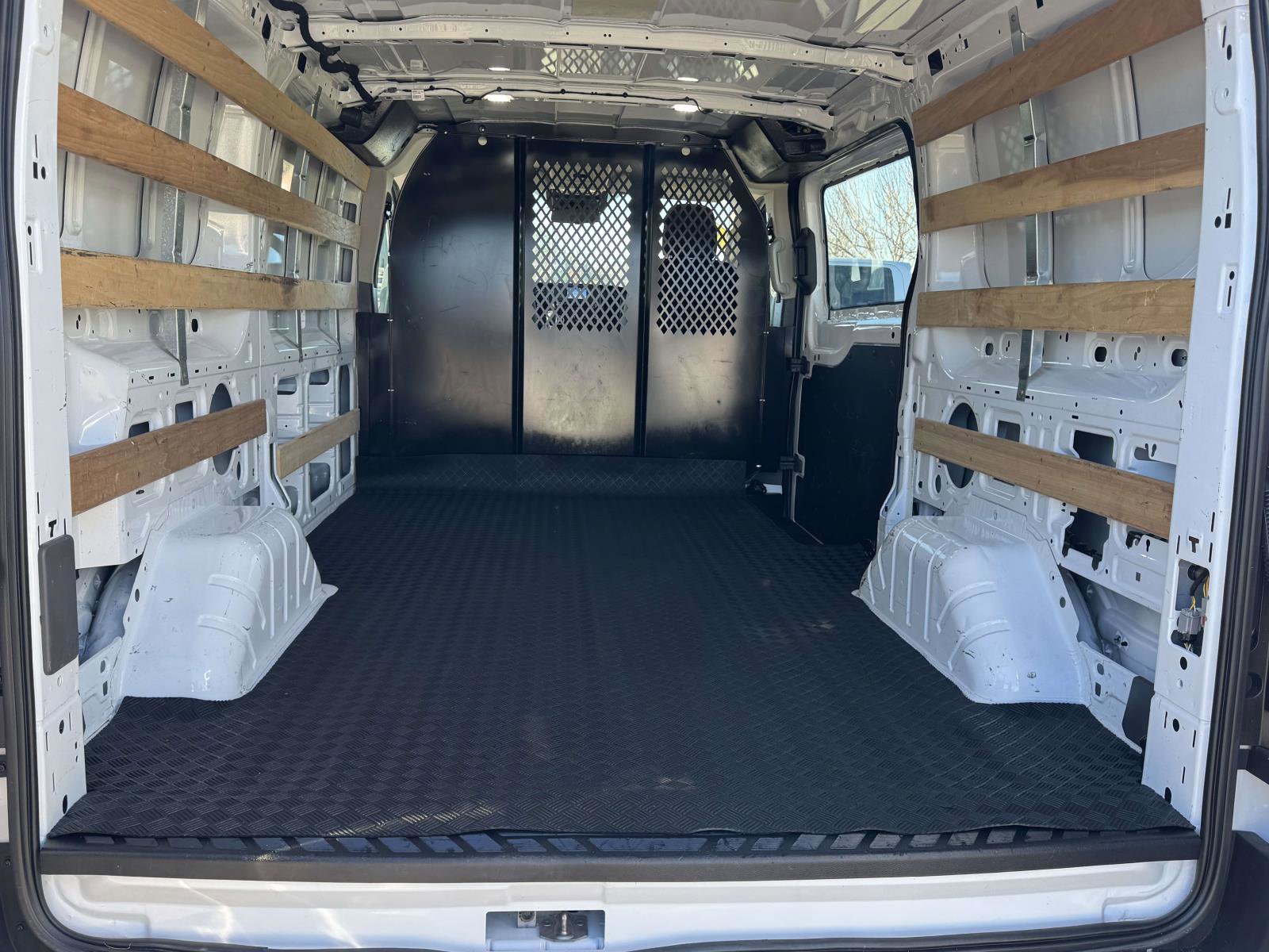 Used 2024 Ford F250 XLT image 44