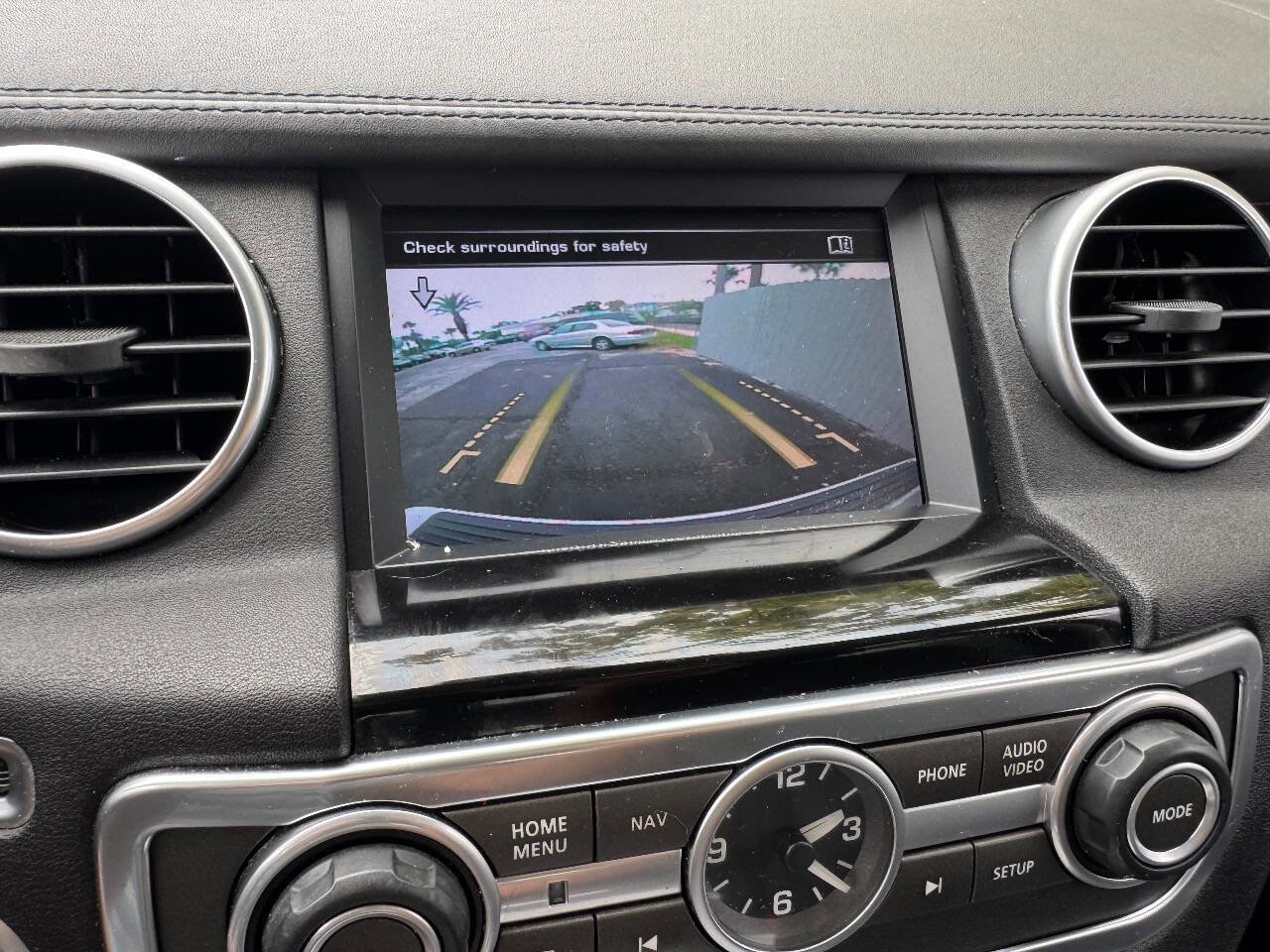 Used 2016 Land Rover LR4 HSE LUX image 7