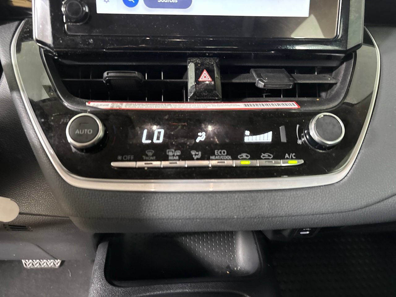 Used 2026 Toyota Corolla LE FWD image 19