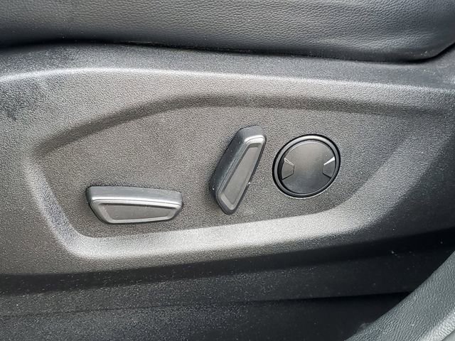 Used 2023 Ford Edge SEL w/ Convenience Package image 13