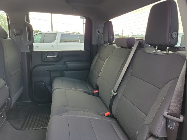 New 2026 Chevrolet Silverado 2500 Custom w/ Custom Value Package AWD/4WD image 11