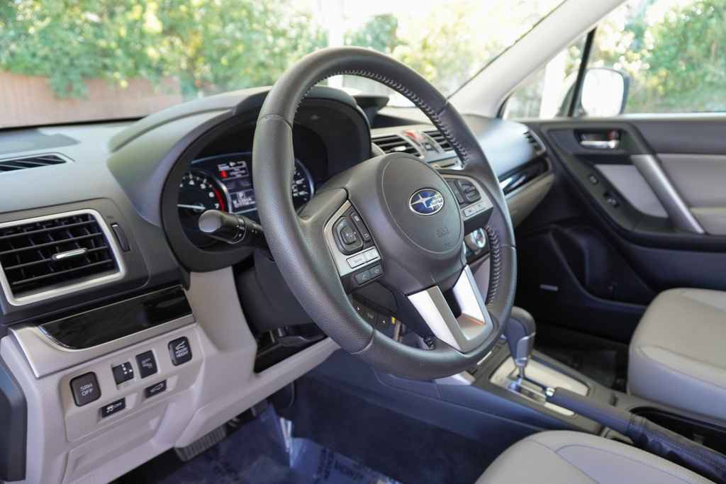 Used 2018 Subaru Forester 2.5i Limited AWD/4WD image 15