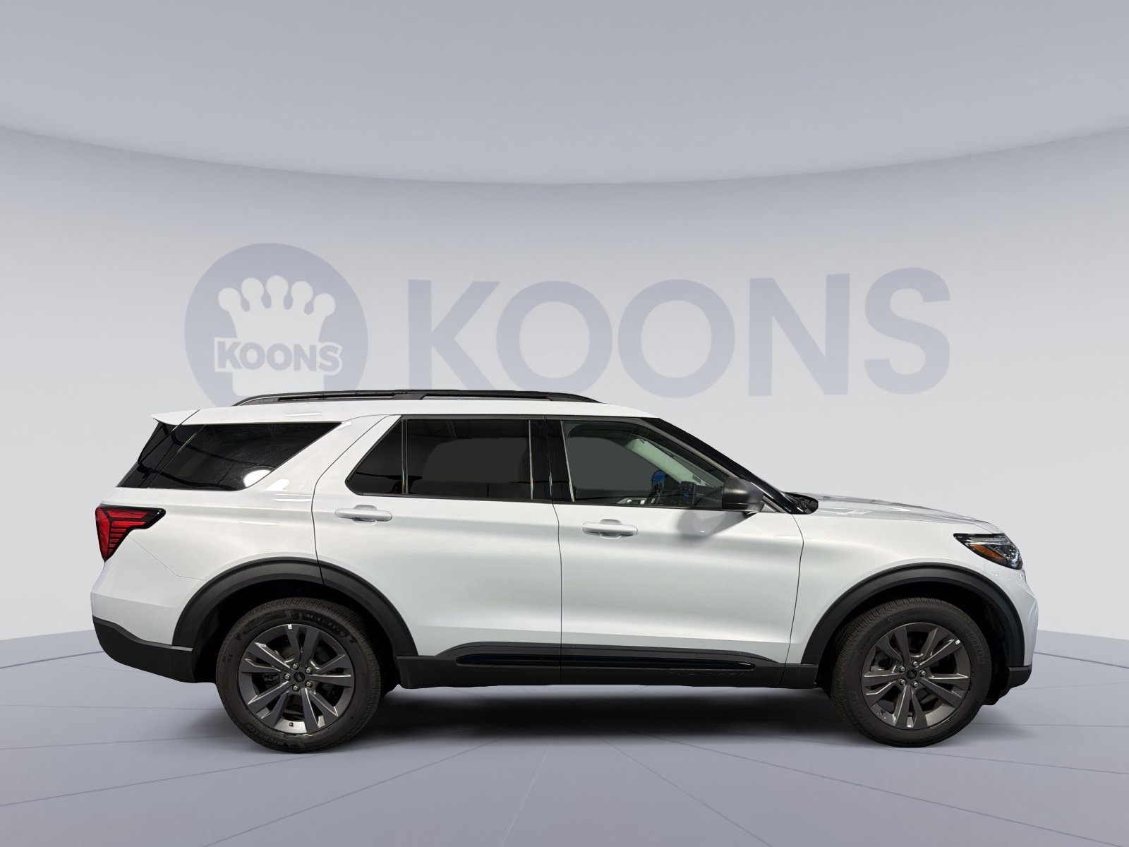 New 2026 Ford Explorer Active w/ Active Comfort Package AWD/4WD image 8