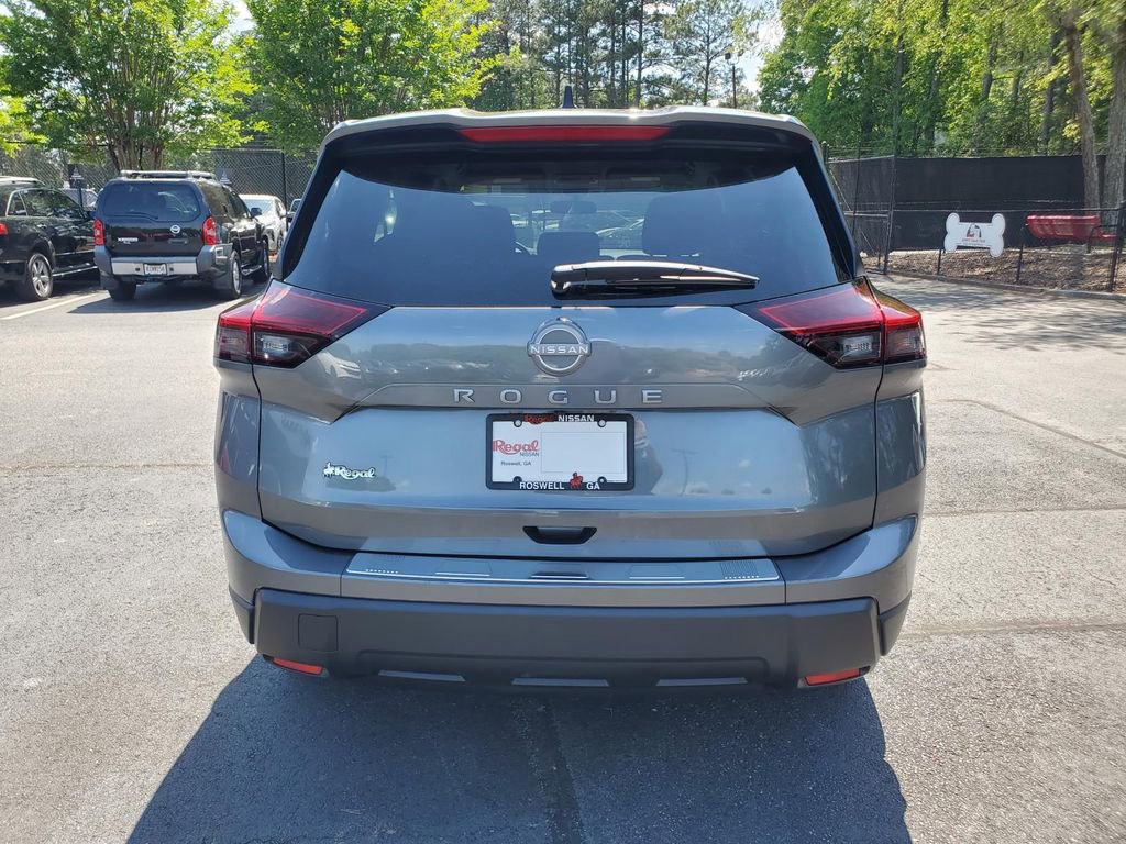 Certified 2026 Nissan Rogue SV w/ Cold Weather Package image 5