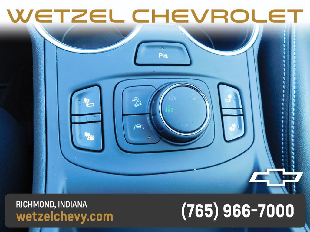Used 2024 GMC Terrain SLT w/ Tech Package AWD/4WD image 37