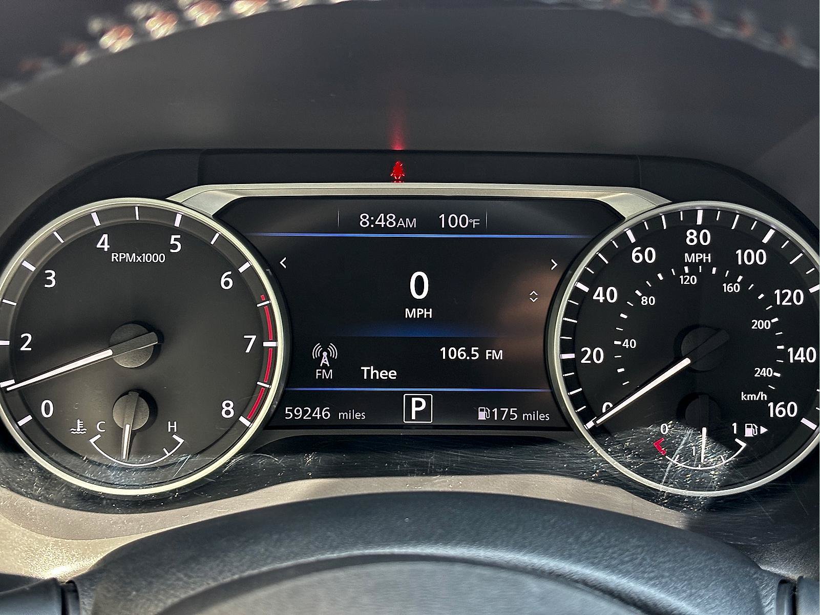 Used 2022 Nissan Sentra SR w/ SR Premium Package FWD image 18