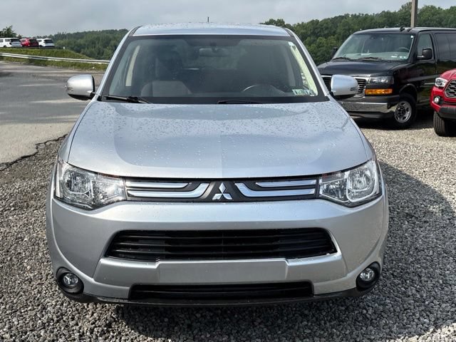 Used 2014 Mitsubishi Outlander SE AWD/4WD image 8