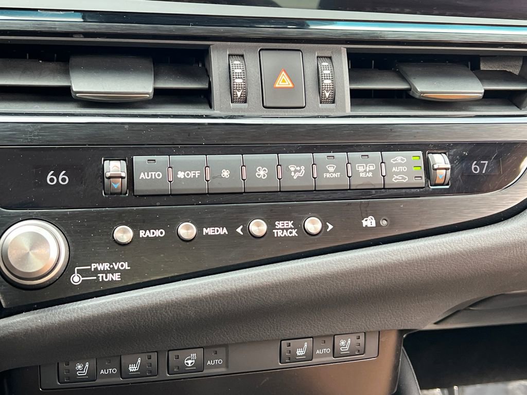Used 2023 Lexus ES 350 w/ Premium Package image 21