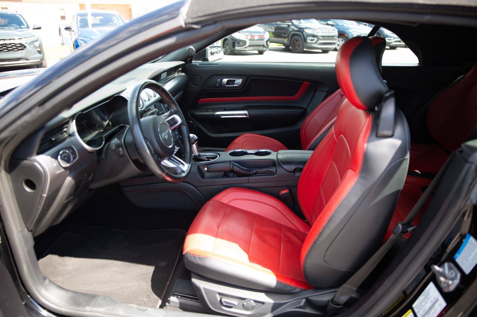 Used 2019 Ford Mustang GT Premium w/ GT Performance Package RWD image 21