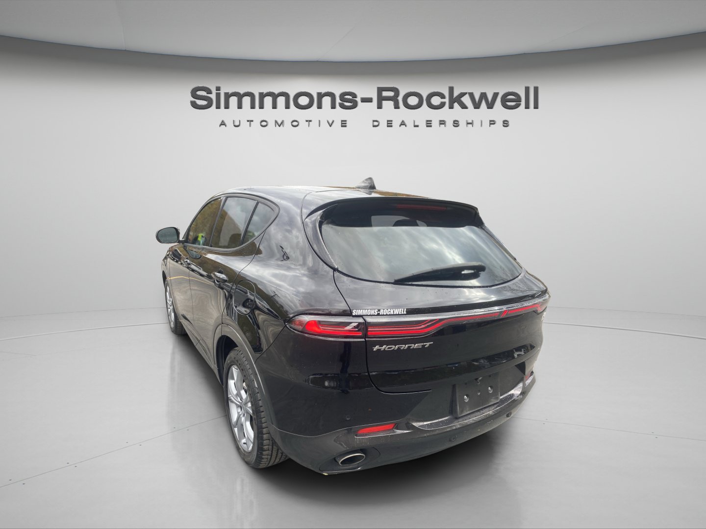 Used 2024 Dodge Hornet R/T AWD/4WD image 3