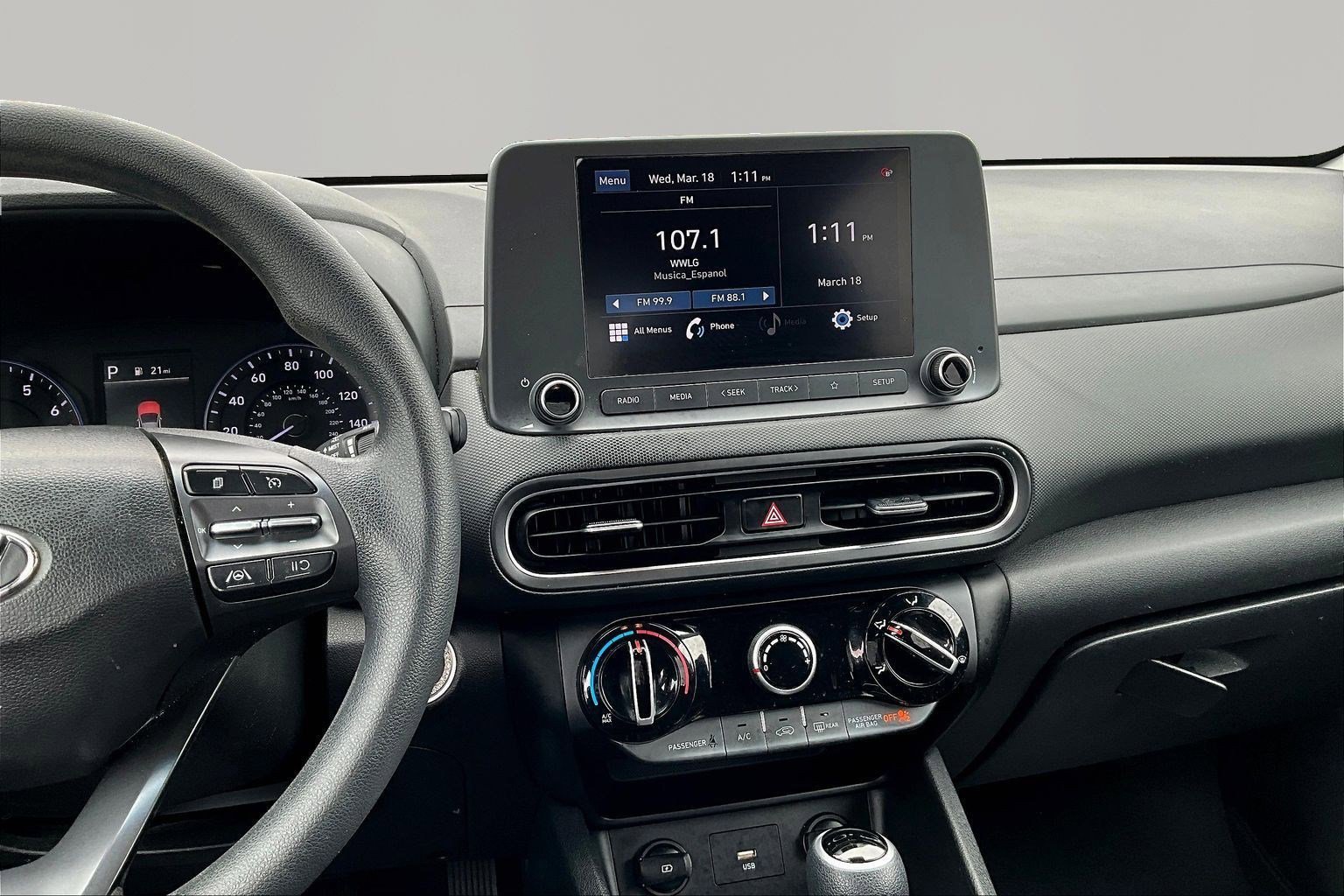 Used 2022 Hyundai Kona SEL image 10