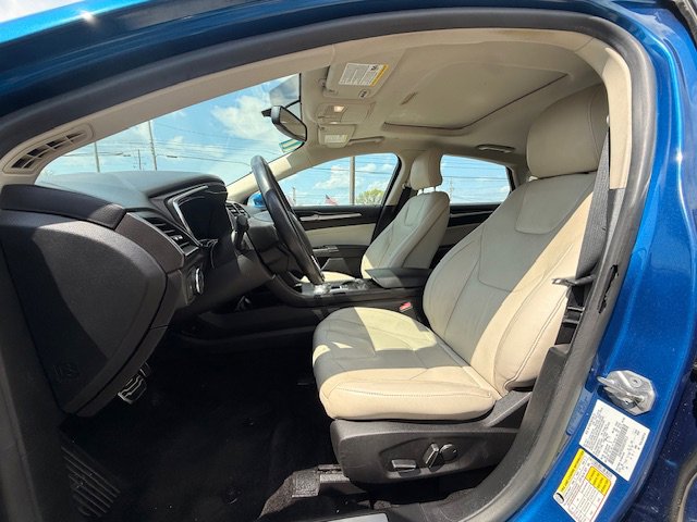 Used 2017 Ford Fusion Titanium image 6