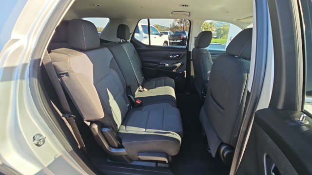 Used 2021 Chevrolet Traverse LT FWD image 26