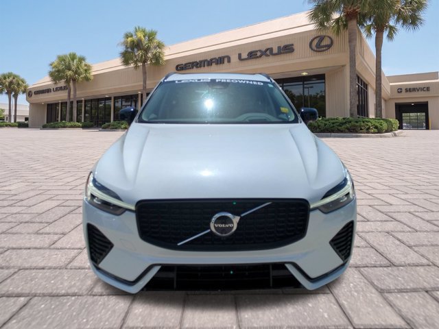 Used 2025 Volvo XC60 B5 Ultra w/ Protection Package Premier AWD/4WD image 9