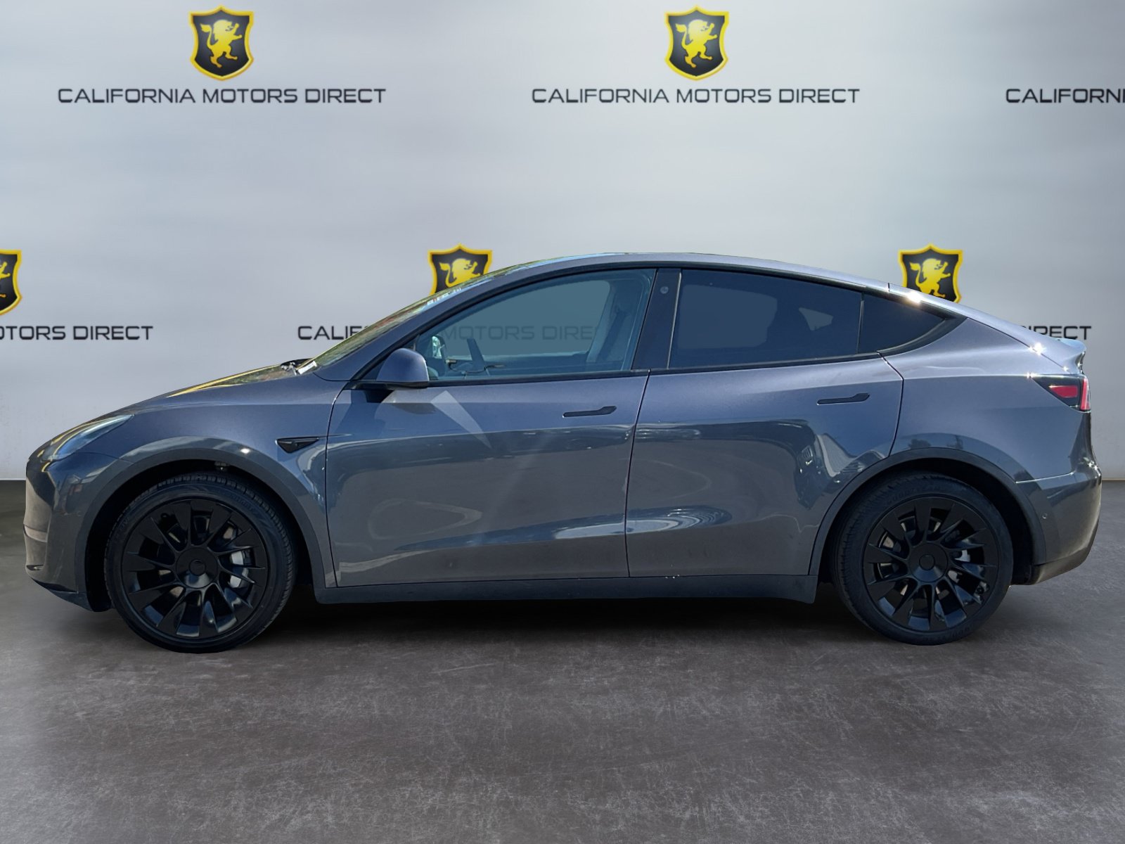 Used 2022 Tesla Model Y Long Range AWD/4WD image 8