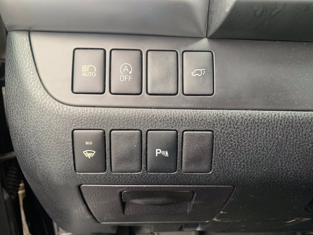Used 2018 Toyota Highlander Limited w/ Protection Package #3 AWD/4WD image 41
