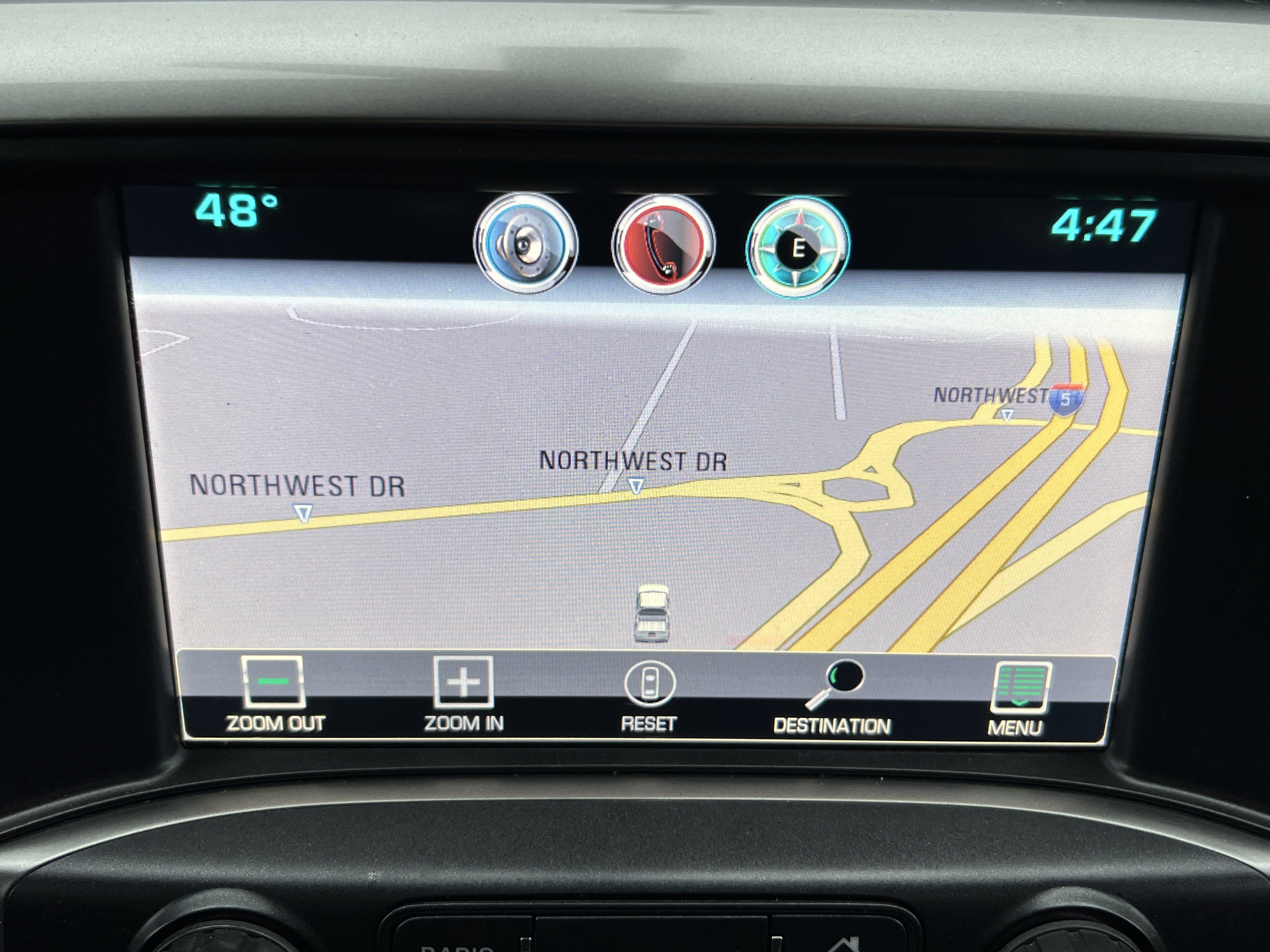 Used 2015 Chevrolet Silverado 1500 LTZ w/ LTZ Plus Package image 11