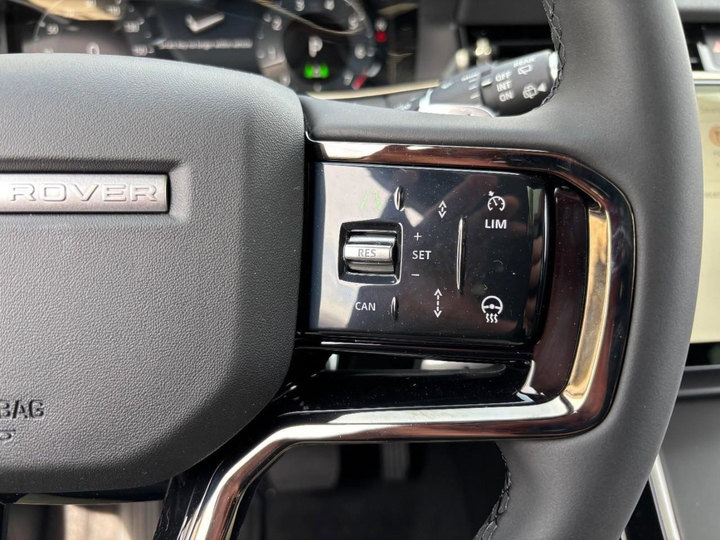 Used 2026 Land Rover Range Rover Evoque S image 24