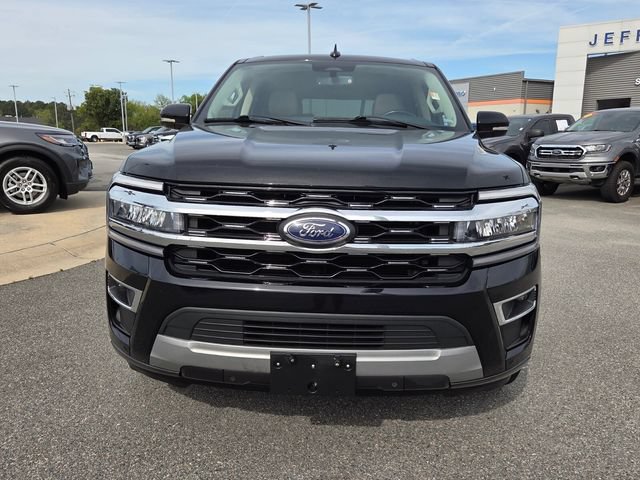 Used 2024 Ford Expedition Max Limited RWD image 2