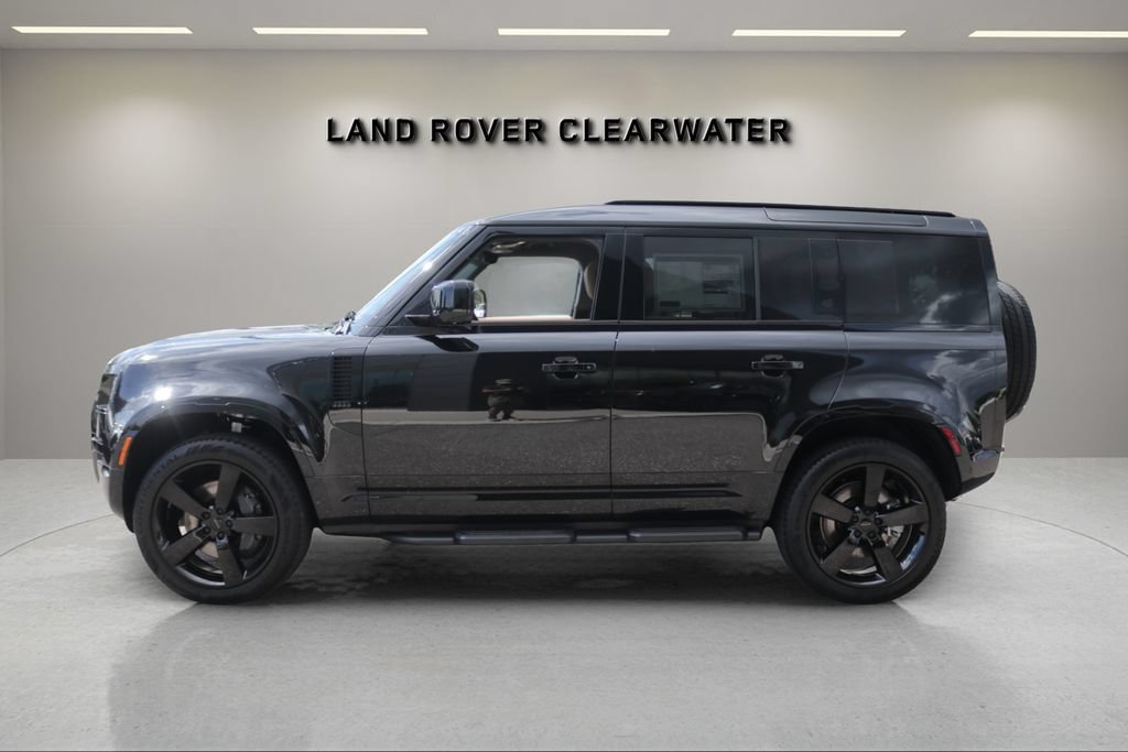 New 2026 Land Rover Defender 110 X-Dynamic SE AWD/4WD image 2