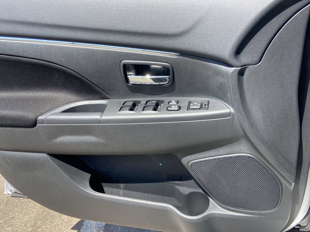 New 2026 Mitsubishi Outlander Sport LE AWD/4WD image 16