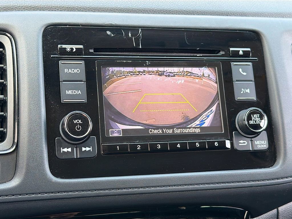 Used 2022 Honda HR-V LX image 12