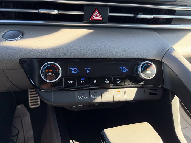 Certified 2026 Hyundai Elantra Sport FWD image 12