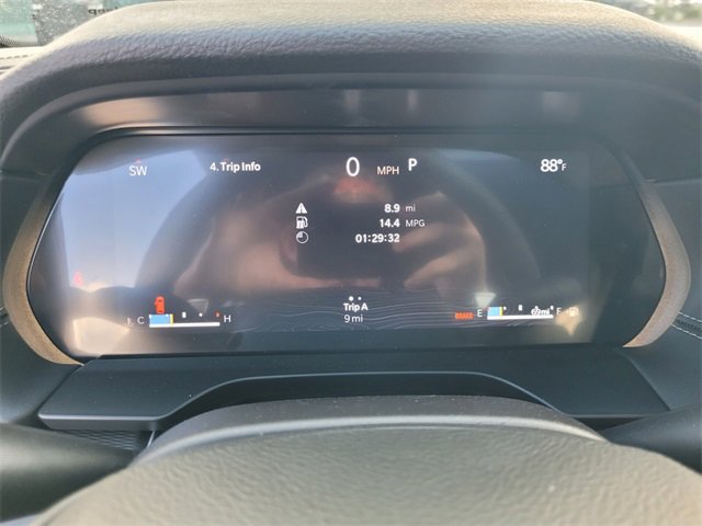 New 2025 Jeep Grand Cherokee Altitude image 30