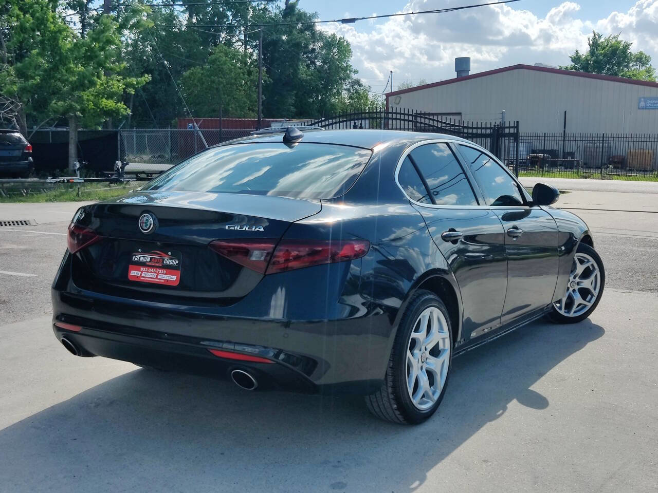Used 2018 Alfa Romeo Giulia Ti w/ TI Performance Package image 2