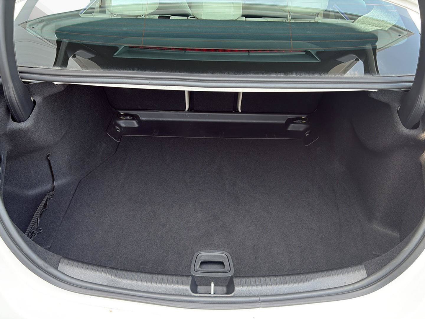 Used 2025 Mercedes-Benz C 300 4MATIC Sedan image 33